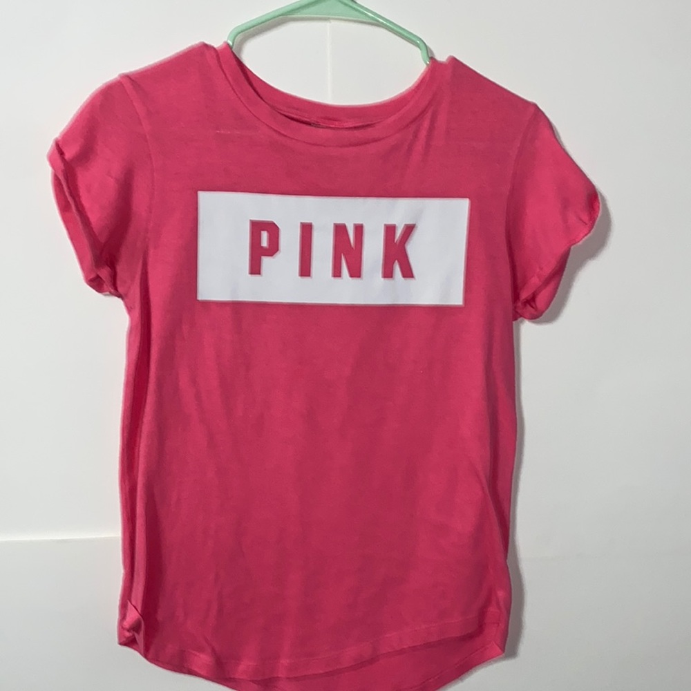 pink short sleeve